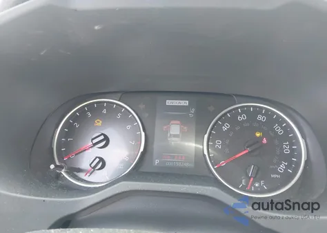 2019 Toyota Rav4 Xle z USA, uszkodzony, nr VIN JTMP1RFV6KD504325